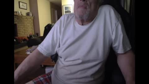 Snapshot of cjscout chatting on 03-02-25, 05:12 cjscout online show from 03-02-25, 05:12