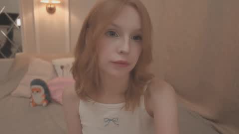 Claire Bennett online show from 10-09-25, 01:03