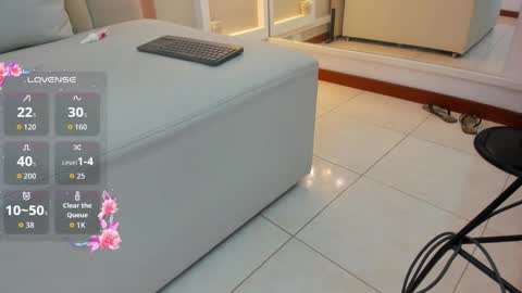 claire_bonny online show from 12-13-25, 07:53