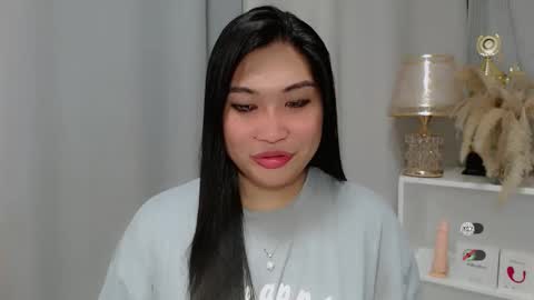 CLAIRE online show from 05-16-26, 12:15