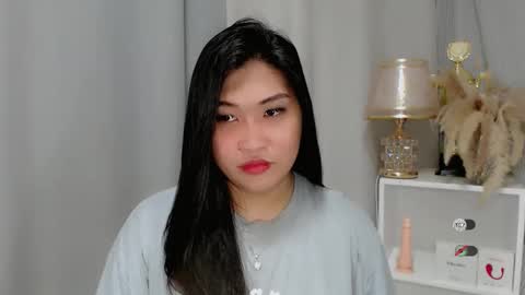 CLAIRE online show from 05-19-26, 04:30