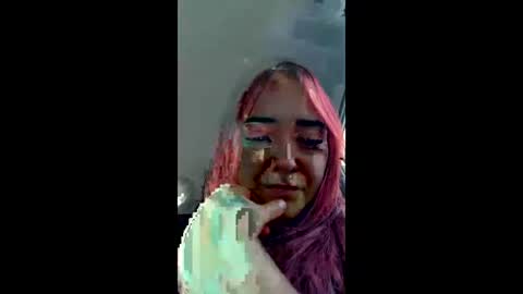 Claire online show from 06-04-26, 08:37