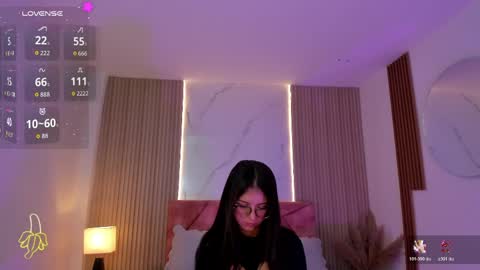 clairemillerx online show from 04-21-26, 01:42