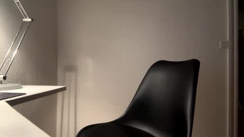 Snapshot of clamshive7 chatting on 11-05-25, 02:44 clamshive7 online show from 11-05-25, 02:44