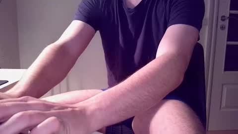 Snapshot of clamshive7 chatting on 12-02-25, 09:10 clamshive7 online show from 12-02-25, 09:10