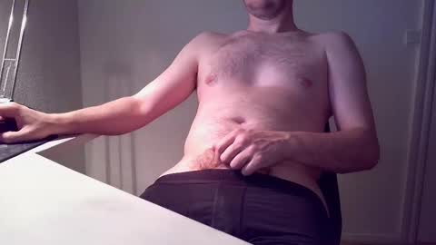 Snapshot of clamshive7 chatting on 12-13-25, 07:53 clamshive7 online show from 12-13-25, 07:53