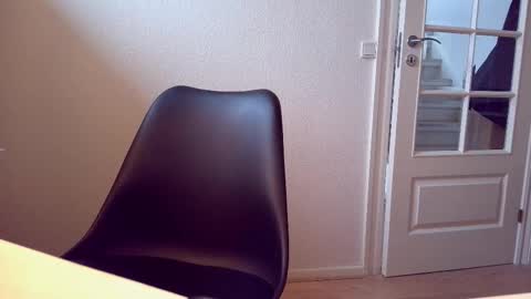 Snapshot of clamshive7 chatting on 12-21-25, 01:07 clamshive7 online show from 12-21-25, 01:07