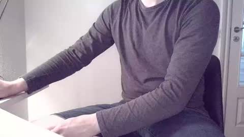 clamshive7 online show from 05-22-26, 06:57