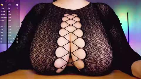 Clara  online show from 09-18-25, 08:44