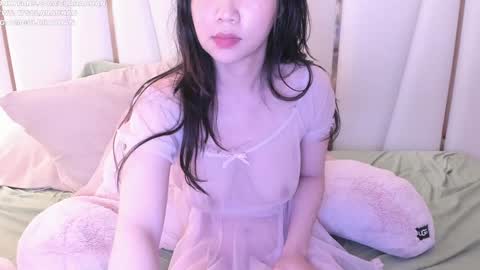 Snapshot of clara_chan chatting on 10-14-25, 06:14 IG online show from 10-14-25, 06:14