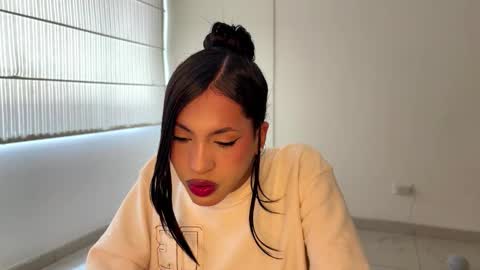 Snapshot of clara_evans_s chatting on 03-15-26, 04:46 Clara online show from 03-15-26, 04:46