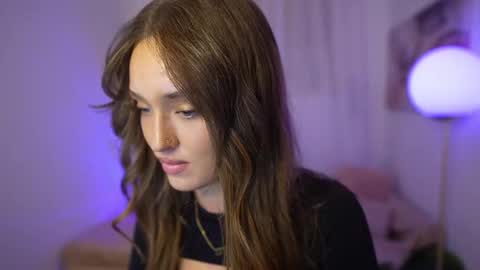 Clara smile online show from 12-01-25, 07:30