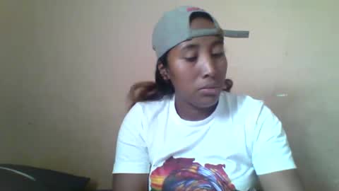 Clarah0123 online show from 10-10-25, 09:08