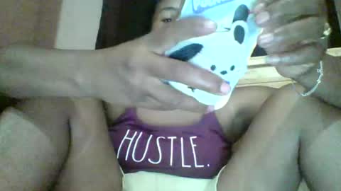 Clarah0123 online show from 11-03-25, 07:15