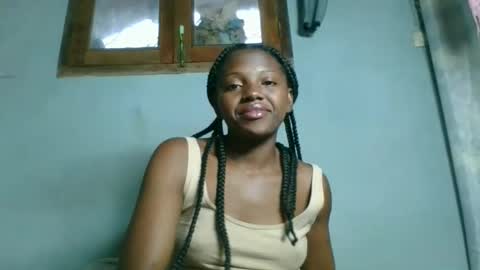 Snapshot of clarisse98 chatting on 10-22-25, 02:34 clarisse98 online show from 10-22-25, 02:34