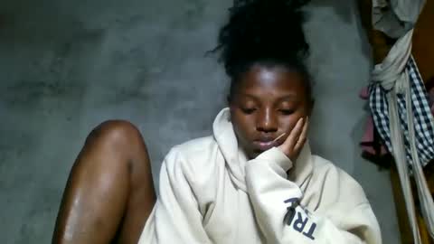 clarisse98 online show from 04-15-26, 07:58