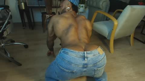 clark_strong online show from 04-21-26, 02:56