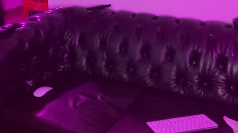 Snapshot of clarkent20 chatting on 12-12-24, 06:47 Clark online show from 12-12-24, 06:47