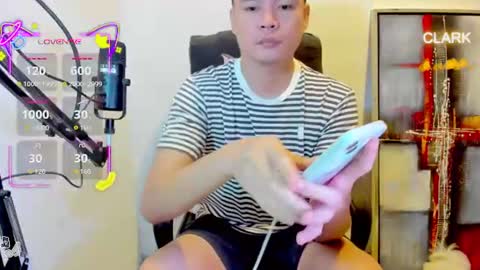 Snapshot of clarkyplaze chatting on 06-15-26, 12:02 Clark online show from 06-15-26, 12:02