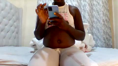 Snapshot of classic_carmen chatting on 07-19-26, 09:40 carmen online show from 07-19-26, 09:40