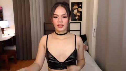 maika online show from 11-05-25, 07:08