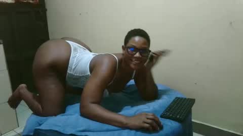 Angel online show from 01-12-25, 01:11