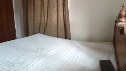 Angel online show from 10-17-25, 10:18