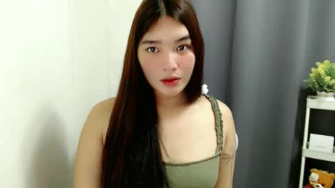 Snapshot of claudia_slut chatting on 10-12-25, 07:02 Claudia online show from 10-12-25, 07:02