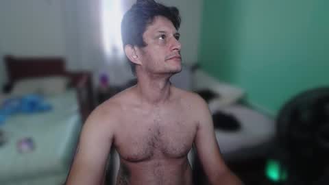 Snapshot of claudivando chatting on 02-11-26, 10:31 Claudio online show from 02-11-26, 10:31