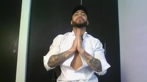 Clay online show from 04-25-26, 12:52