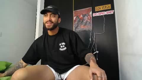 Snapshot of claybrown_ chatting on 07-03-26, 04:13 Clay online show from 07-03-26, 04:13