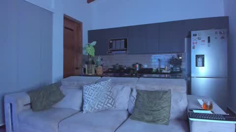 Snapshot of claytonburgues chatting on 02-15-25, 02:26 claytonburgues online show from 02-15-25, 02:26