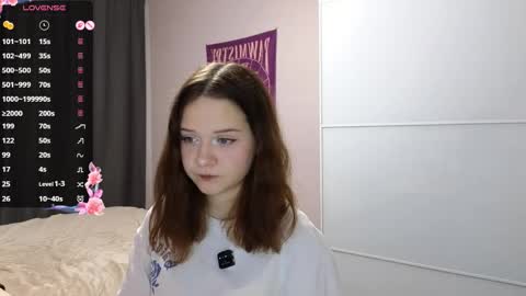 clementinaaures online show from 05-26-26, 12:45