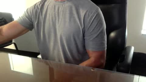 clemike69 online show from 06-08-26, 07:47
