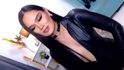 Cleo online show from 04-21-26, 01:42