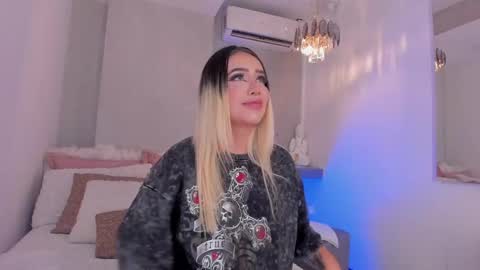 . Cleo Jhonson . online show from 04-15-26, 03:35