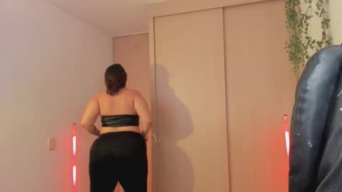 Cleopatra online show from 02-21-26, 10:22