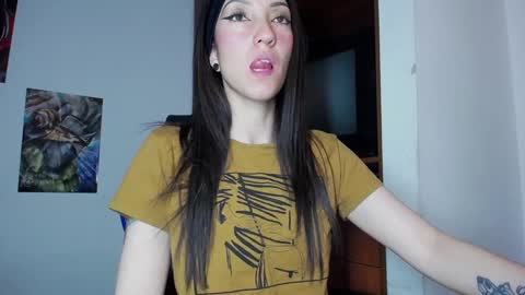 Snapshot of cleopatra_cute chatting on 01-18-25, 03:09  Nicol  online show from 01-18-25, 03:09