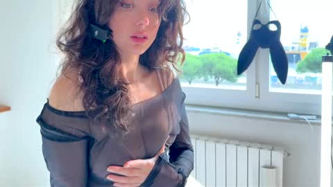 cleopatra_sinns online show from 10-25-25, 12:02