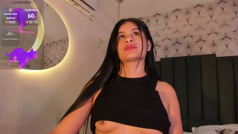 Cleopatra online show from 01-21-25, 11:45