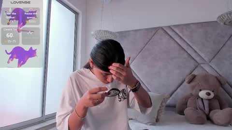 Cleopatra online show from 03-09-25, 03:38