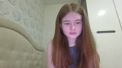 Snapshot of clevervice chatting on 04-05-26, 08:28 Alice online show from 04-05-26, 08:28