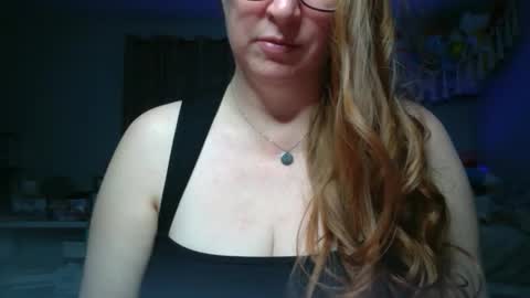 Snapshot of climaxfairy chatting on 03-17-26, 02:38 Kate online show from 03-17-26, 02:38