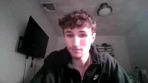 Snapshot of clint_wood chatting on 11-10-25, 05:23 clint_wood online show from 11-10-25, 05:23