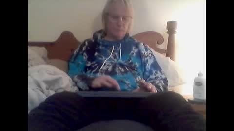 clitboy658752 online show from 03-11-26, 07:31