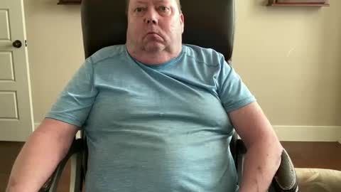 Snapshot of clitlicker459 chatting on 02-27-25, 02:43 clitlicker459 online show from 02-27-25, 02:43