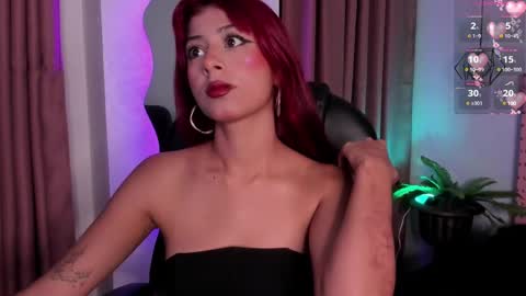 Snapshot of cloe__hills chatting on 03-08-25, 12:52 Cloe online show from 03-08-25, 12:52