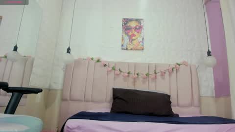 cloe online show from 04-08-26, 12:49