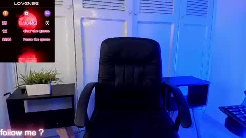 Cloe online show from 10-08-25, 12:36