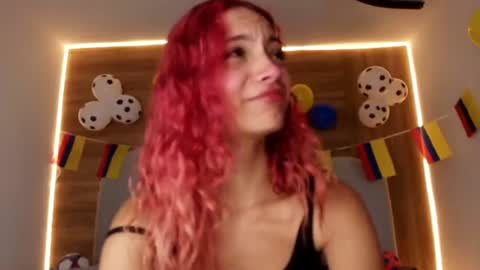 Snapshot of cloe_stanfort chatting on 06-16-26, 07:27 Cloe Stanfort online show from 06-16-26, 07:27
